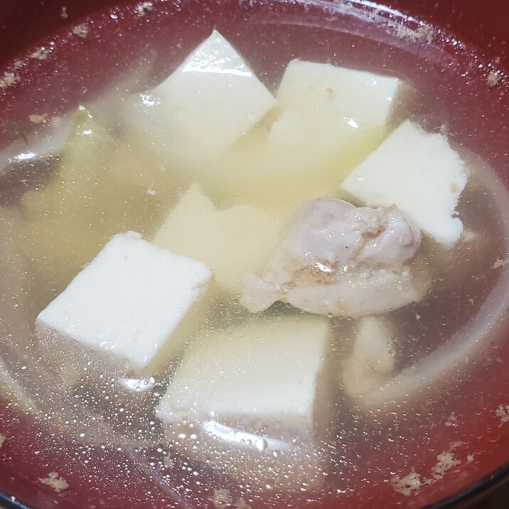 豆腐と鶏肉の和風スープ